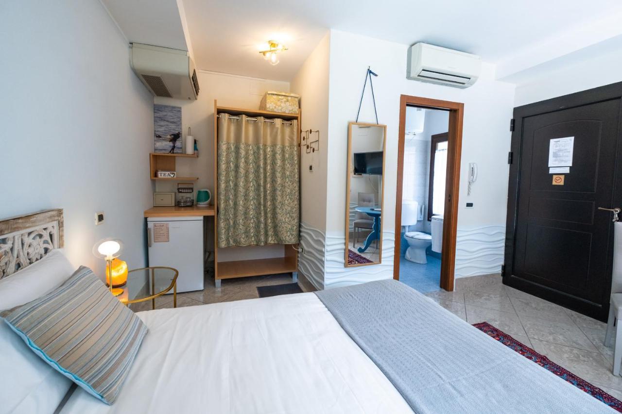 Casa Di Carlo Goldoni - Dimora Storica Bed & Breakfast Chioggia Eksteriør bilde