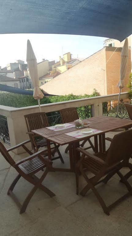 Casa Di Carlo Goldoni - Dimora Storica Bed & Breakfast Chioggia Eksteriør bilde